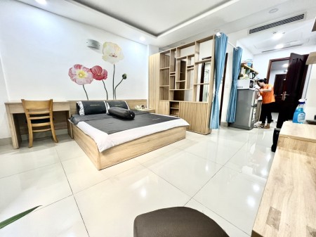 Căn hộ studio full nội thất tiện nghi ngay Lê Lai, ĐH Hoa Sen, Trung Tâm Q1, 40m2, 1 phòng ngủ, 1 toilet