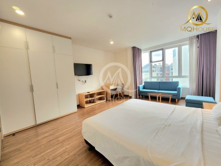 Căn hộ cao cấp khu sân bay, bao phí, studio/1PN, có hầm để xe hơi