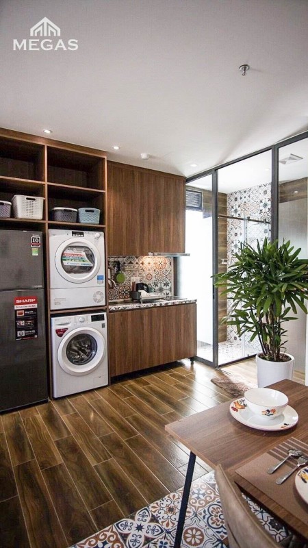 1 phòng ngủ full nội thất - cửa sổ lớn - mặt tiền đường Nguyễn Thị Định - cách Mai Chí Thọ 5'