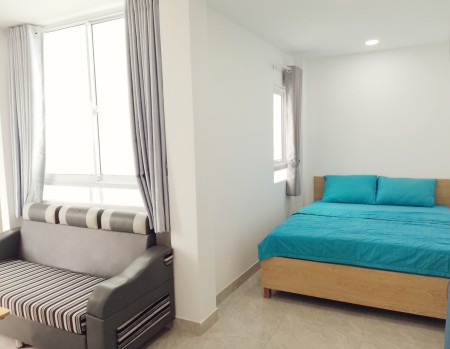 Căn hộ 2PN Full NT 60m2 Thảo Điền gần cầu Sài Gòn, Landmark, cạnh chung cư Tropic Garden Q2