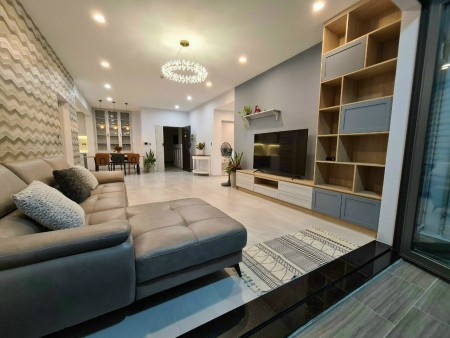 Cho thuê căn hộ chung cư Sky Garden 3, Phú Mỹ Hưng, Căn góc nhà đẹp đầy đủ nội thất