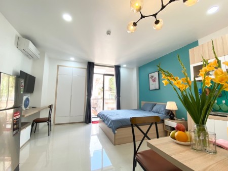 Cho thuê CHDV ngay khu vực sân bay có ban công siêu thoáng