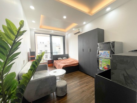 CHDV studio CMT8 - Q10 có balcony lớn