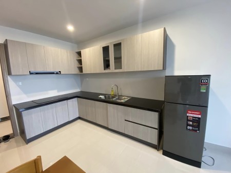 Cho thuê Vinhomes Grand Park 2PN Bếp Rèm -6tr, 1PN nhà trống -4.5tr