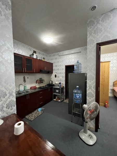 Cho thuê căn hộ Phú Thạnh 2pn, 90m2, giá 8tr5. Liên hệ: 0562716418