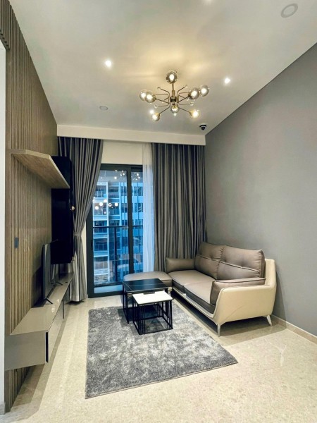 Cho thuê Căn Hộ 2PN The Marq, view Landmark 81, Quận 1