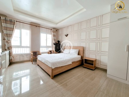 Căn hộ full nội thất cửa sổ view Landmark gần ĐH Hutech ĐH UEF Ngã tư Hàng Xanh Điện Biên Phủ