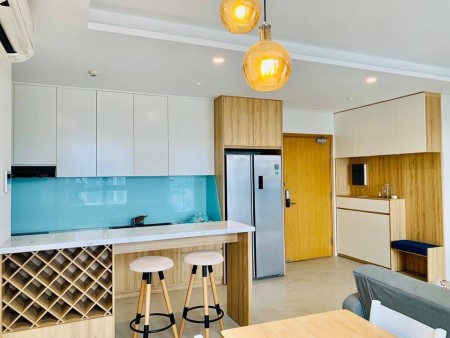 Cho thuê gấp căn 2 pn Đảo Kim Cương, giá thuê 23 triệu/tháng, view sông LH ngay 0339744305