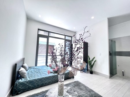 căn hộ cho thuê gần Sân Bay Tân Sơn Nhất Full nội thất ban công riêng phòng mới 100%