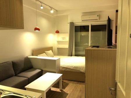 Căn hộ dịch vụ mới trống cho thuê nhanh giờ tự do