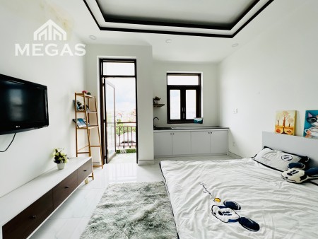 Căn hộ mới full nội thất - thoáng ngay Etown Cộng Hòa