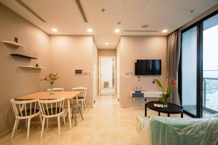 Cho thuê gấp căn hộ 2pn - 2wc, 72m2 Vinhomes Golden River giá 22 triệu/tháng