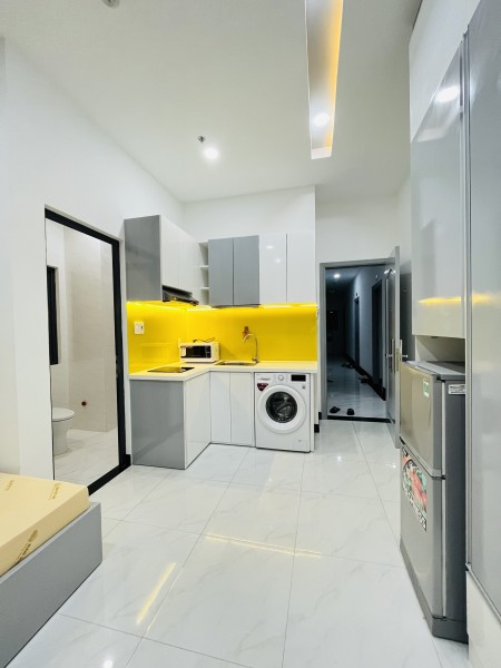 Căn hộ ban công, full nội thất cao cấp đã khai trương tại quận 7 gần sát Lotte