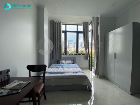 Studio full nội thất, bancol cực xịn ngay Trần Não