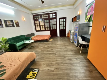 Căn hộ studio Tân Bình ban công thoáng, nội thất tiện nghi, máy giặt riêng