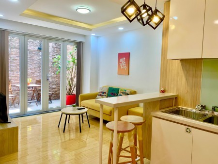 Căn hộ full nội thất có sân vườn gần Landmark 81