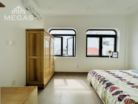 CHDV new 100%, gần ngã tư Hàng Xanh, gần các trường ĐH