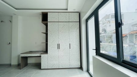 KHAI TRƯƠNG CHDV CAO CẤP - BAN CÔNG - CỬA SỔ LỚN - NGAY HUTECH - LIÊN HỆ NGAY 0886 . 939 . 959