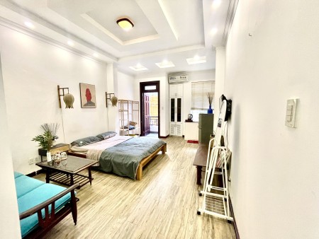 Căn hộ cao cấp ngay chợ Bến Thành, ngắn hạn từ 3 tháng