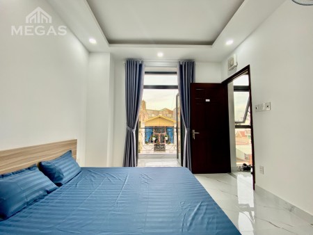 Căn hộ đối diện Etown Cộng Hoà, nhà mới xây giá cả hợp lý