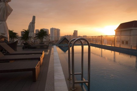 2PN không giới hạn người ở - có hồ bơi phòng gym