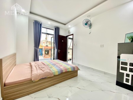 Căn hộ Studio mới xây cực rộng và thoáng đi bộ qua Etown 2