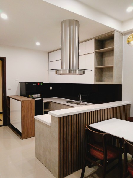 Cho thuê căn hộ Scenic Valley 2 phòng ngủ, 2 nhà vệ sinh, giá 18 triệu/tháng