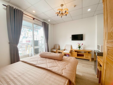 CHDV Studio Balcon lớn Full nội thất ngay Vincom Đồng Khởi, Lê Thánh Tôn, Q1, 35m2, 1 phòng ngủ, 1 toilet