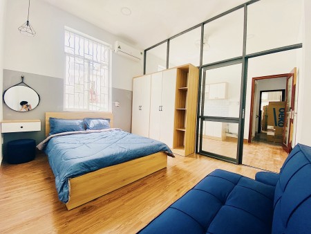 Cho thuê căn hộ đường NGUYỄN GIA TRÍ (D2) gần ngay ĐH HUTECH, Ngoại Thương, GTVT, UEF, Hồng Bàng,...