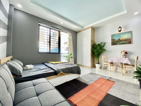 Căn hộ 1 phòng ngủ full nt có ban công lớn - máy giặt riêng ngay Chợ Tân Định Quận 1