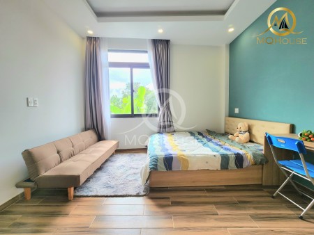 Cho thuê căn hộ cửa sổ thoáng bếp xa giường yên tĩnh gần CV Hoàng Văn Thụ