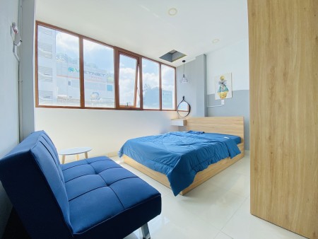 Căn hộ 1 phòng ngủ giá tốt cửa sổ lớn, máy giặt riêng