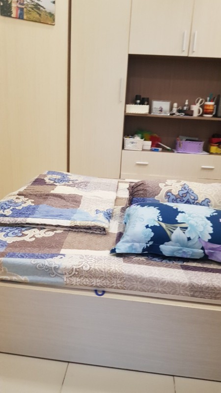 Cần cho thuê nhanh căn hộ 8X Đầm Sen 1pn, 1wc, giá 6tr5. Liên hệ 0562716418