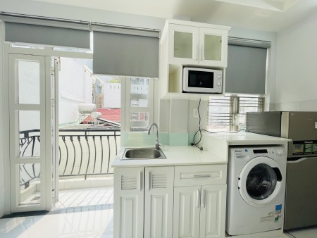 Cho thuê căn hộ dịch vụ Studio đầy đủ tiện nghi tại Quận 1, 30m2, 7tr5/tháng