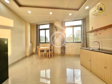 Cho thuê CHDV 1 pn siêu đẹp ngay sân bay Tân Sơn Nhất, giá 8tr, 40m2 - full nội thất - có cửa sổ