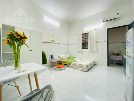 CĂN HỘ MỚI KHAI TRƯƠNG 10P ĐẾN HUFI VÀ 5P ĐẾN E. TOWN