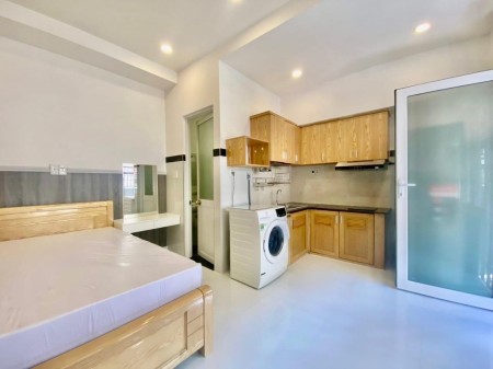 Cho thuê CHDV gần vòng xoay Trần Não - máy giặt  riêng sắp trống, dt 30m2, giá 6tr8