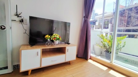 Căn hộ 1 pn ban công siêu rộng máy giặt riêng, diện tích 40m2, giá 8tr5