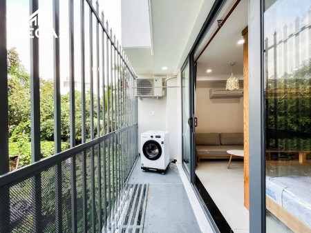 Cho Thuê Căn Hộ Studio Mới Xây Có Ban Công Gần The Vista An Phú, giá chỉ 10tr, diện tích rộng 40m2