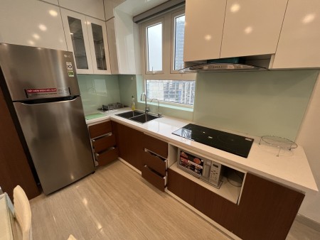 Cho thuê căn hộ chung cư goldmark city. 100m2. 3 pn. full nội thất.