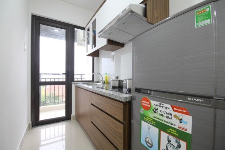 Căn hộ 1 pn rộng rãi thoáng mát, gần cầu SG, giá 10tr/tháng, dt rộng 45m2, có sẵn nội thất