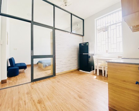 Căn Hộ 1PN riêng siêu rộng 50m2 Cửa Sổ lớn gần ngã 4 Hàng Xanh - Đường D2, Bình Thạnh