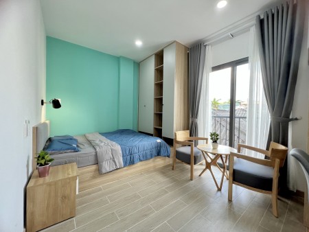 Căn hộ mới 100% ngay Võ Thị Sáu - Q3, ban công, full nt có dịch vụ, giá 12 triệu