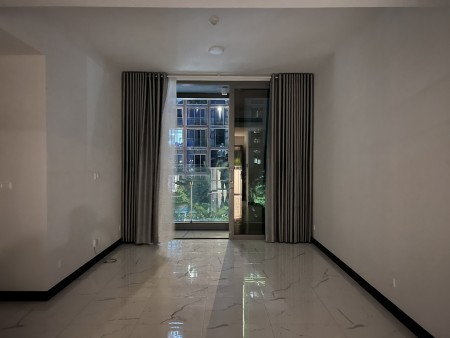 Căn hộ cho thuê 2 pn có đồ điện, dt 95m2 tại Empire City, Quận 2