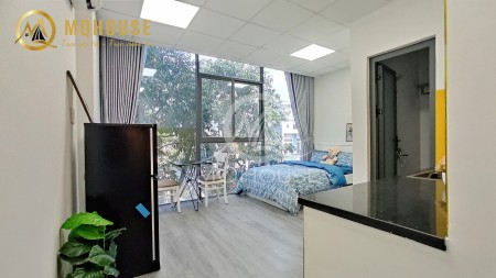 Cho thuê căn hộ tại Thạch Lam, Tân Phú, giá 5tr5, diện tích rộng 30m2, nội thất cao cấp, cửa sổ lớn