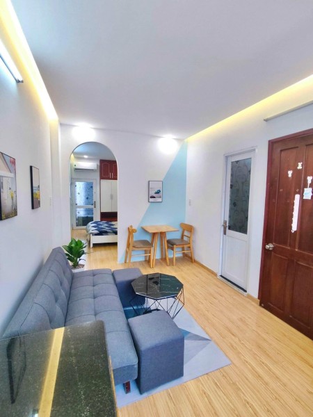Căn hộ 1 pn cửa sổ thoáng mát gần Nhà Khách Phương Nam, Bộ CA, Nguyễn Trãi Q1, giá 8 triệu