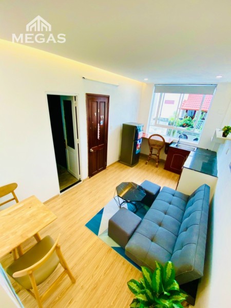 Căn Studio Quận 1 có ban công full nội thất giá chỉ 7tr99