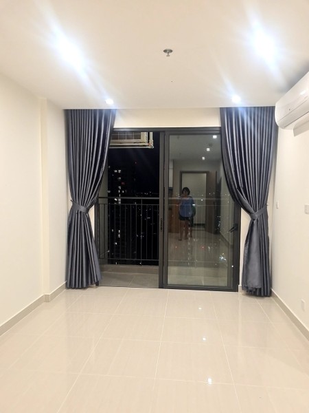 Căn hộ 3 pn Vinhomes quận 9 bếp rèm