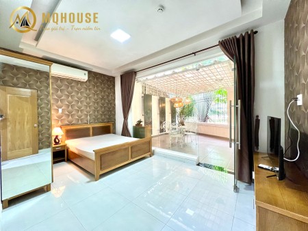 Căn hộ 1 phòng ngủ full nội thất, sân vườn siêu rộng ngay Sân Bay, 55m2, 1 phòng ngủ, 1 toilet