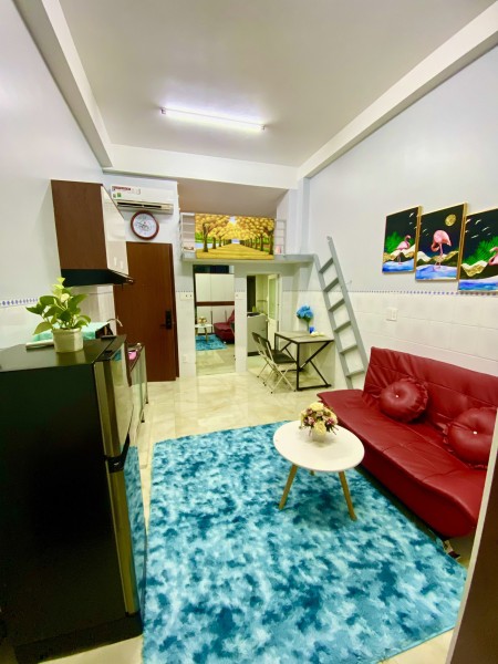 Đang trống siêu phẩm Studio kết hợp gác - Ngay trung tâm Quận 10